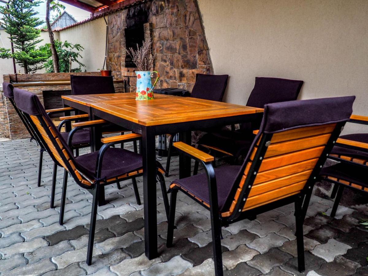 Tornacos Vendeghaz Hotel Vlahita Luaran gambar
